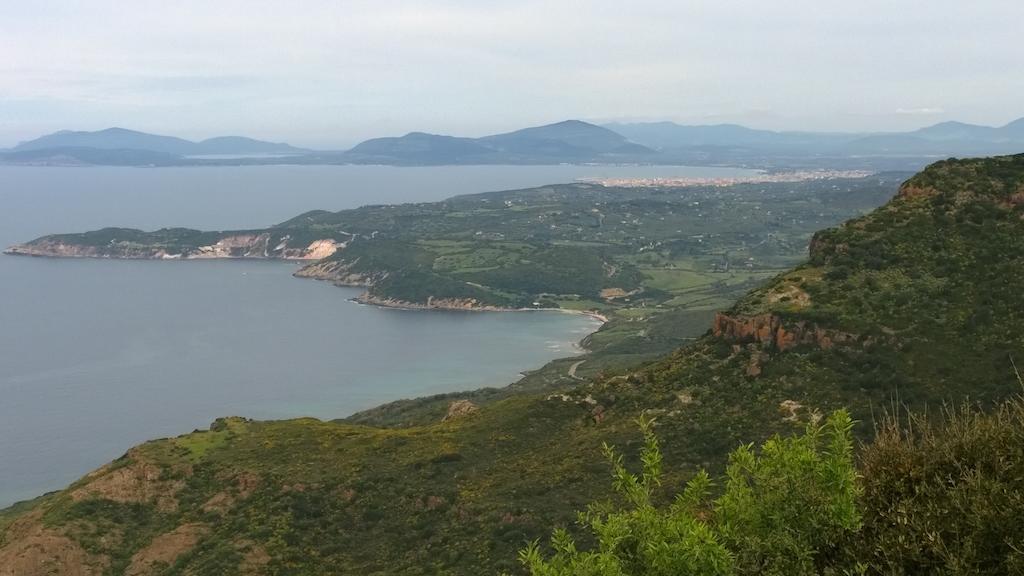 H24 Vacanze Lägenhet Villanova Monteleone Rum bild